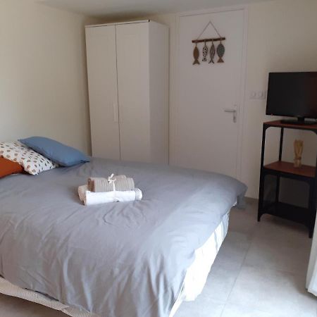 Langrune-sur-Mer Agreable Studio A 5 Mn A Pied De La Mer מראה חיצוני תמונה